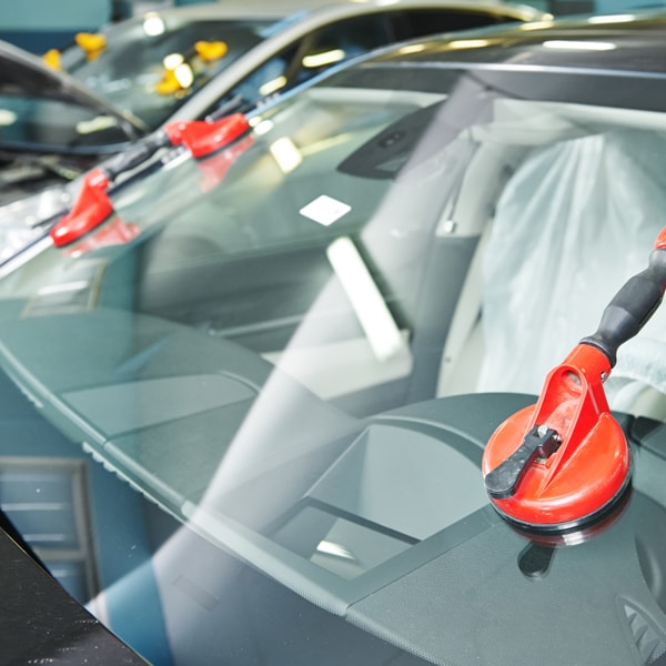 Auto glass company to call when windshield is damaged  in South Carolina